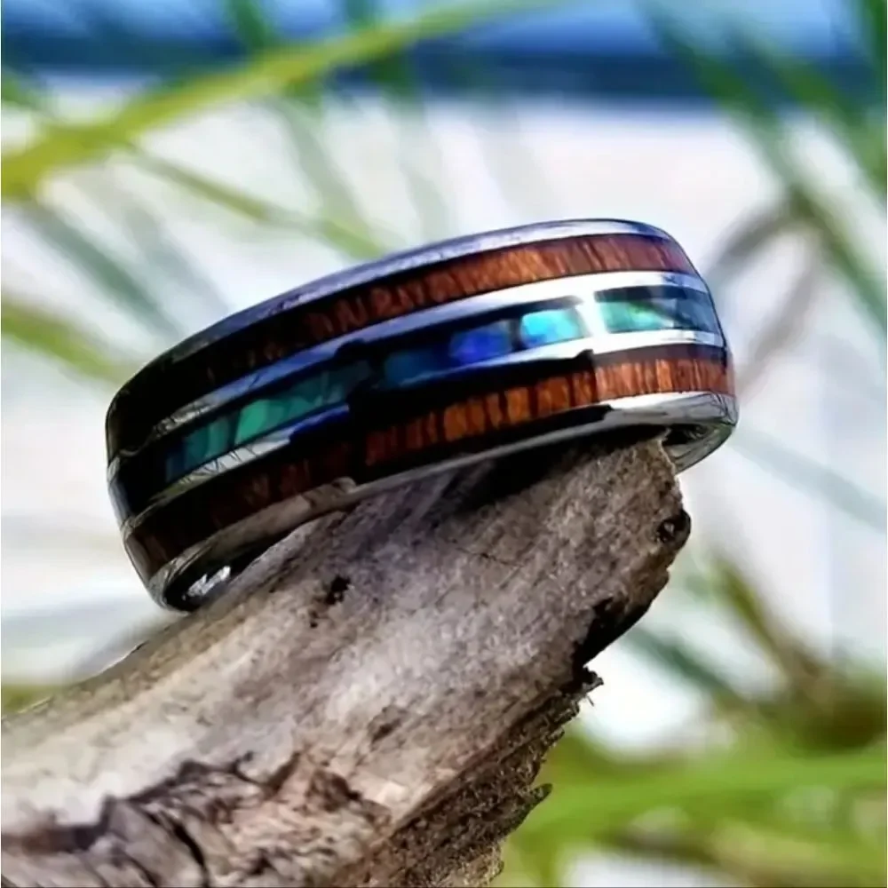 Men's edgy wood grain ring sz 7